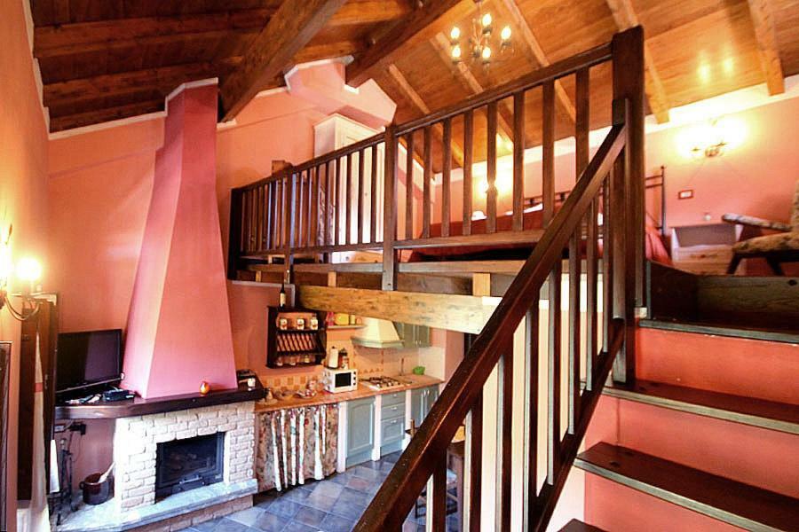 Borgo Delle Panie Bed & Breakfast Careggine Bagian luar foto